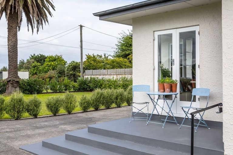 Photo of property in 2437 State Highway 2, Greytown, 5794