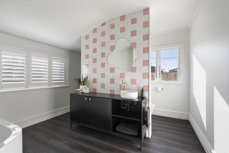 Photo of property in 3 Carthew Street, Feilding, 4702