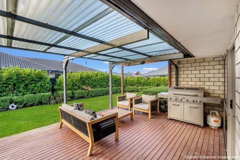 Photo of property in 12 Maurice Stanton Place, Shirley, Christchurch, 8052