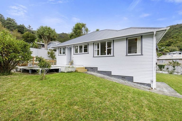 Photo of property in 47a Judd Crescent, Naenae, Lower Hutt, 5011