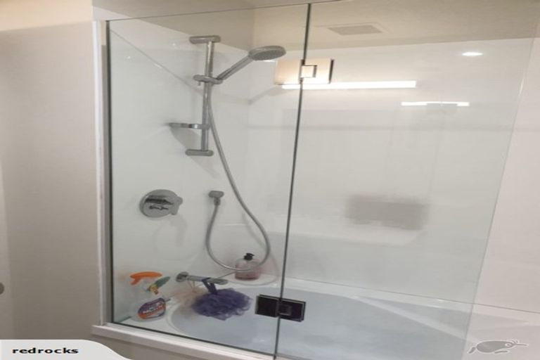 Photo of property in Fountain Court, 48u9 Oriental Parade, Oriental Bay, Wellington, 6011
