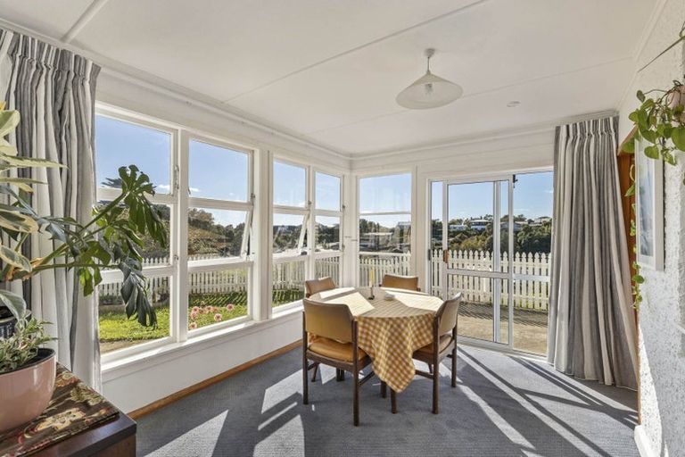 Photo of property in 8 Lynmouth Heights, Lynmouth, New Plymouth, 4310