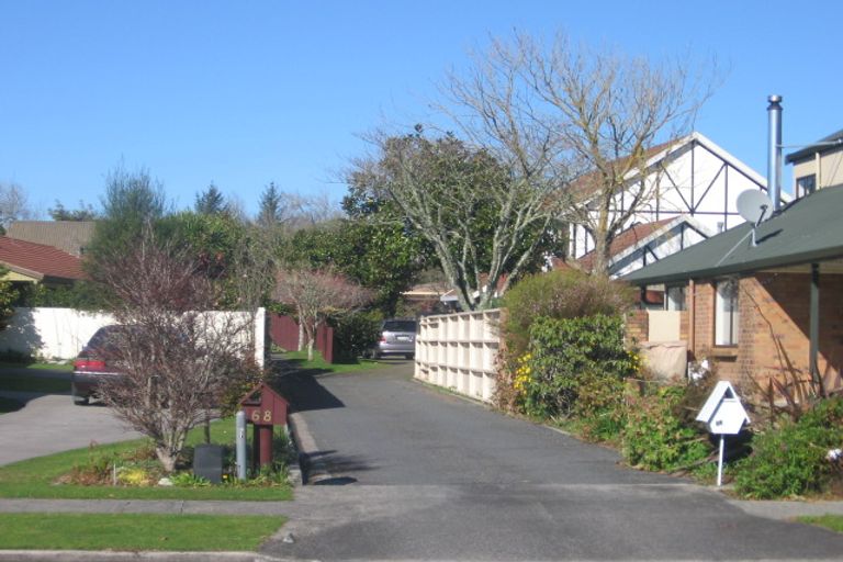 Photo of property in 68 Chedworth Avenue, Chedworth, Hamilton, 3210