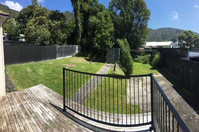 Photo of property in 81 Wilkie Crescent, Naenae, Lower Hutt, 5011
