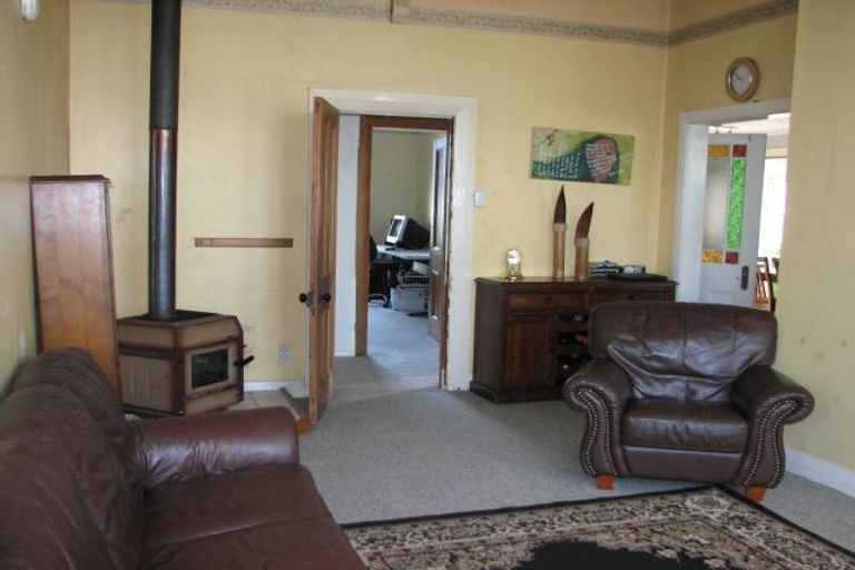 Photo of property in 95 Peel Street, Westport, 7825