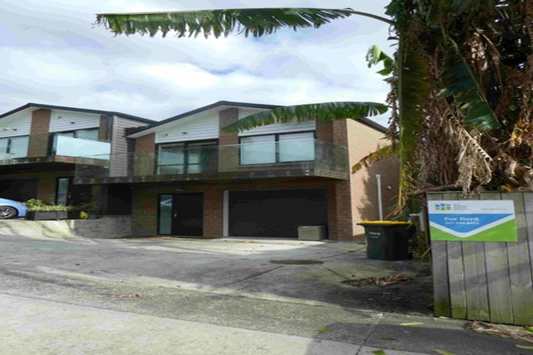 Photo of property in 39a Keegan Drive, Massey, Auckland, 0614