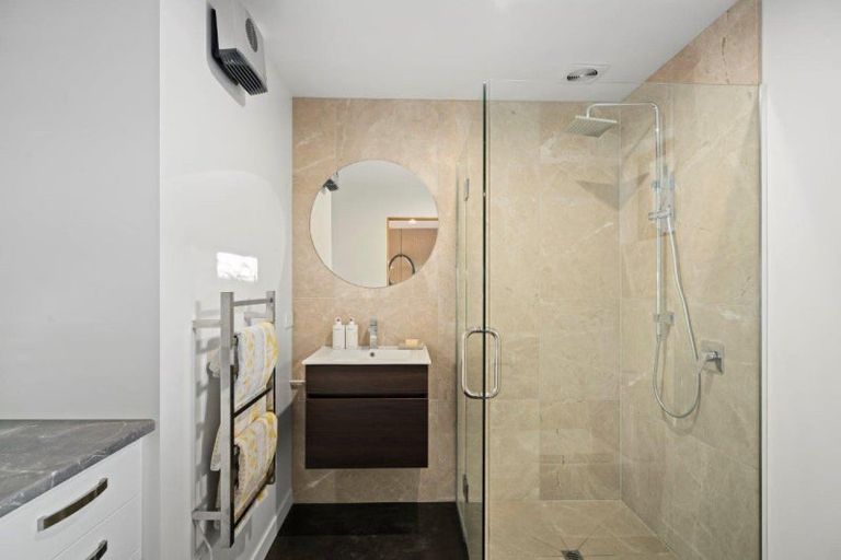 Photo of property in 39 Mcadam Drive, Jacks Point, Queenstown, 9371