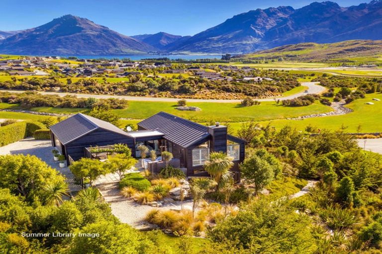 Photo of property in 1 Mckellar Drive, Jacks Point, Queenstown, 9371