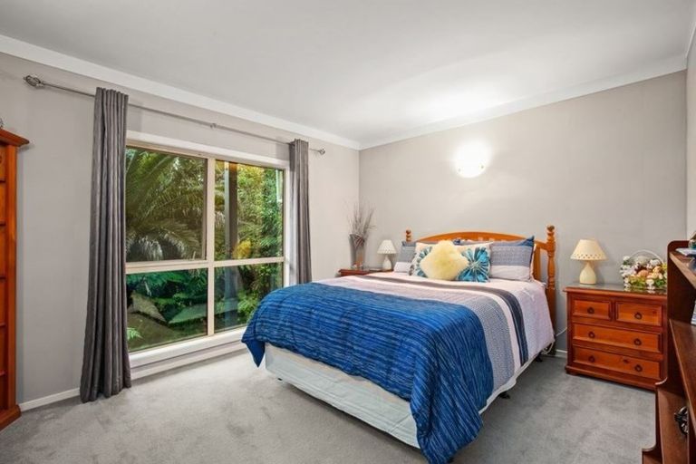 Photo of property in 83a Colwill Road, Massey, Auckland, 0614