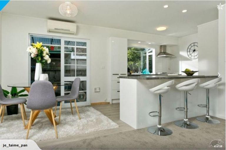 Photo of property in 1/5 Glamorgan Drive, Torbay, Auckland, 0630