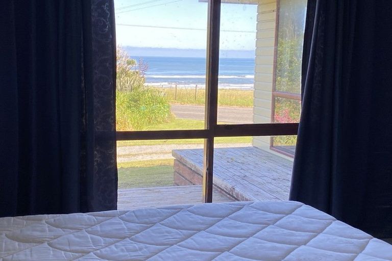 Photo of property in 4 Golden Sands Road, Barrytown, Runanga, 7873