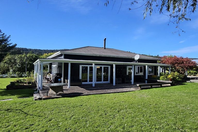 Photo of property in 232 Marsden Road, Greymouth, 7805