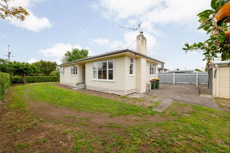 Photo of property in 9 Coleridge Drive, Enderley, Hamilton, 3214