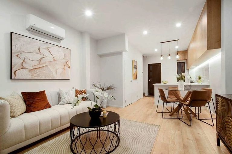 Photo of property in 3/6 Kereru Street, Henderson, Auckland, 0612