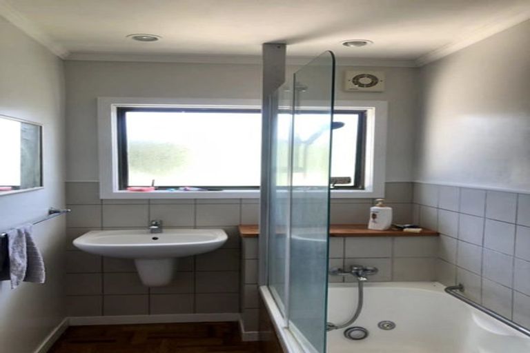 Photo of property in 7 Merriefield Avenue, Forrest Hill, Auckland, 0620