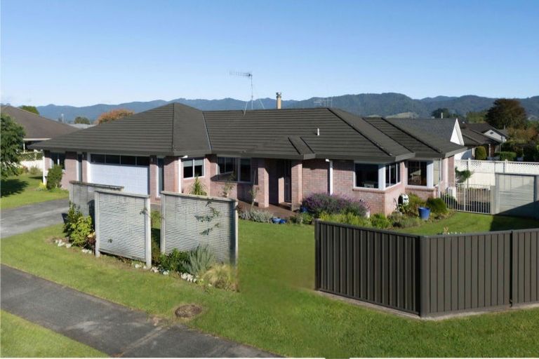 Photo of property in 2 Atlanta Court, Katikati, 3129