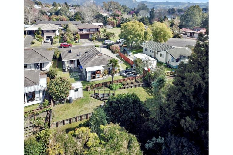 Photo of property in 12 Norrie Street, Te Puke, 3119