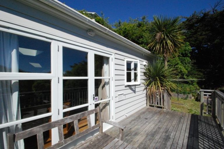 Photo of property in 107 Sunshine Avenue, Karori, Wellington, 6012