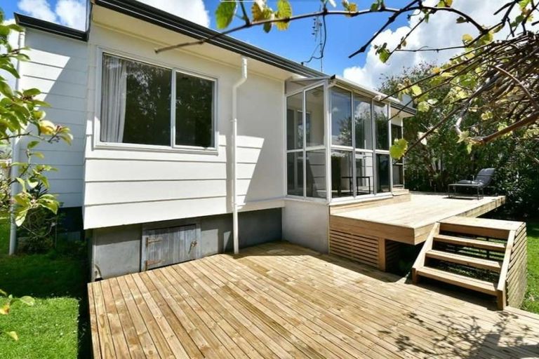 Photo of property in 55a Hatton Road, Orewa, 0931
