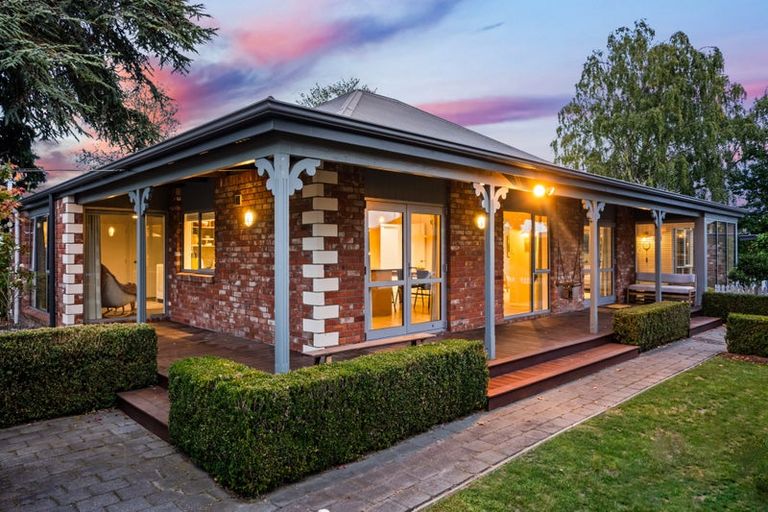 Photo of property in 147a Main North Road, Papanui, Christchurch, 8052