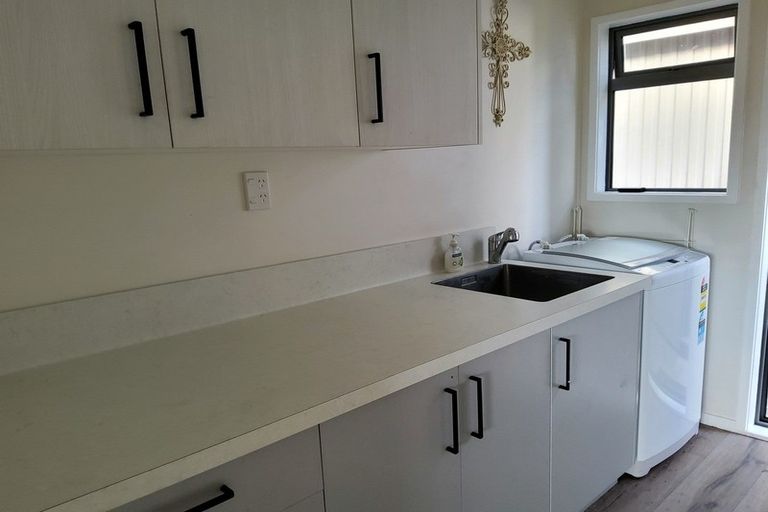 Photo of property in 14 Merrick Road, Pyes Pa, Tauranga, 3173