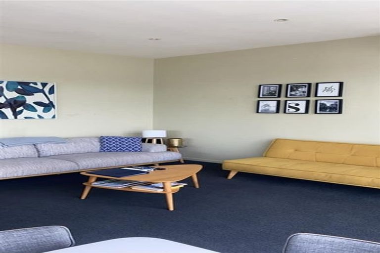 Photo of property in 301 Karaka Bay Road, Karaka Bays, Wellington, 6022