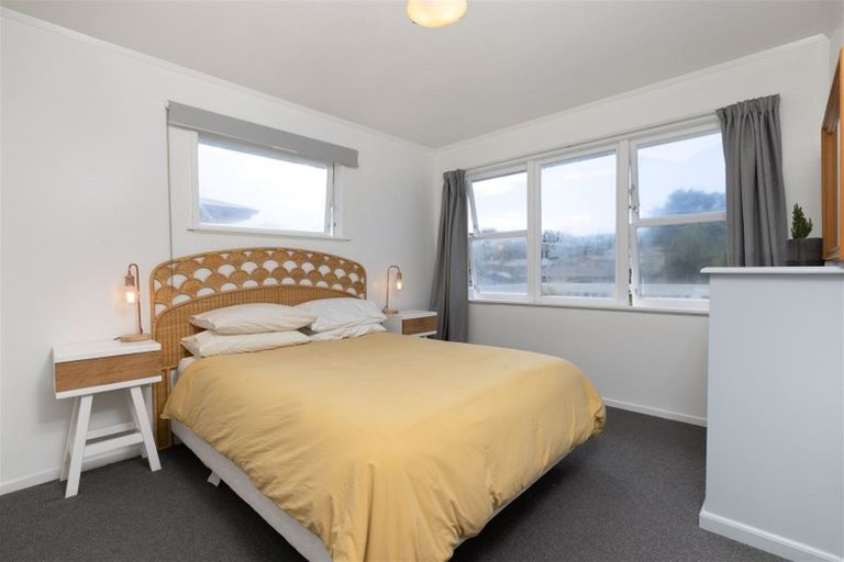 Photo of property in 4b Lynwood Place, Brookfield, Tauranga, 3110