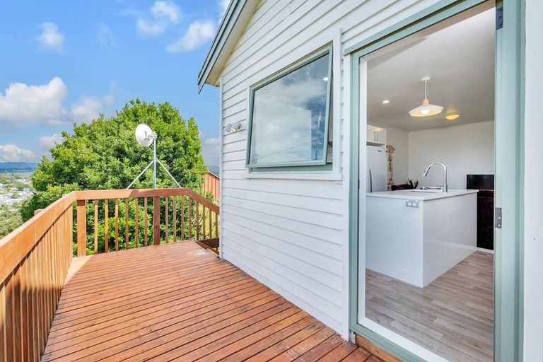 Photo of property in 67 Don Buck Road, Massey, Auckland, 0614