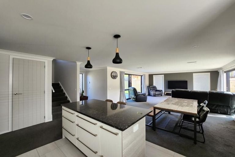 Photo of property in 126 Melksham Drive, Churton Park, Wellington, 6037