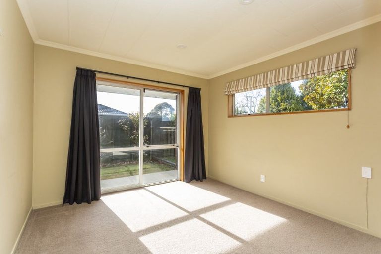 Photo of property in 1/80 Middlepark Road, Sockburn, Christchurch, 8042