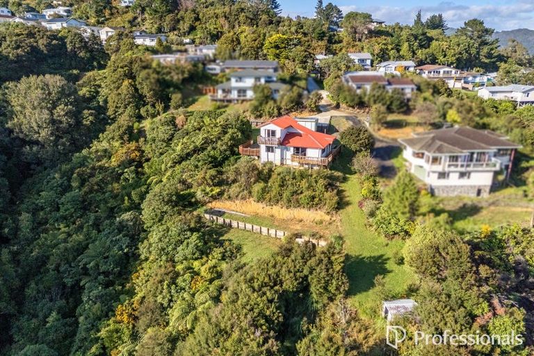 Photo of property in 45b Kingsley Street, Stokes Valley, Lower Hutt, 5019