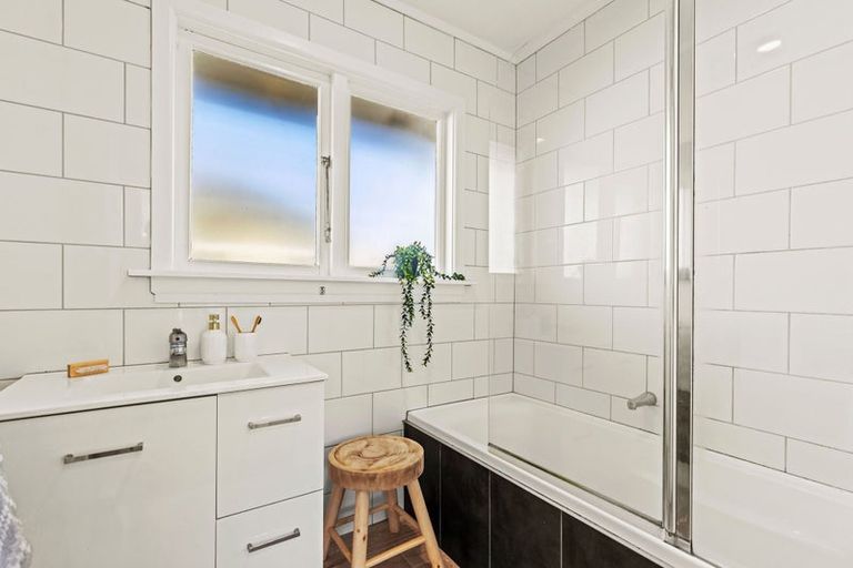 Photo of property in 404 Bower Avenue, Parklands, Christchurch, 8083