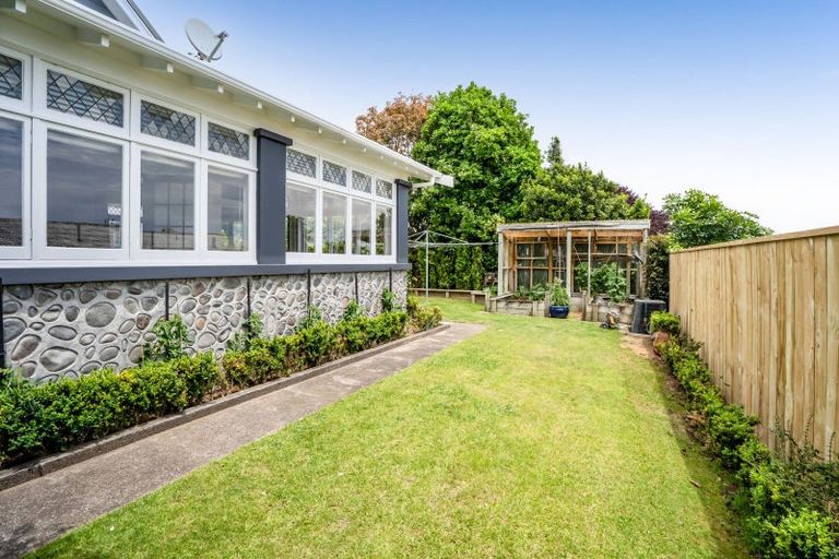 Photo of property in 34 Robe Street, New Plymouth, 4310