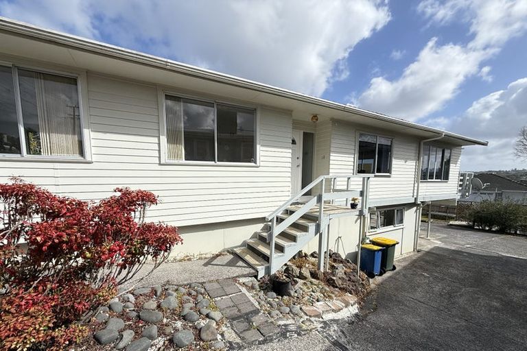 Photo of property in 9 William Souter Street, Forrest Hill, Auckland, 0620