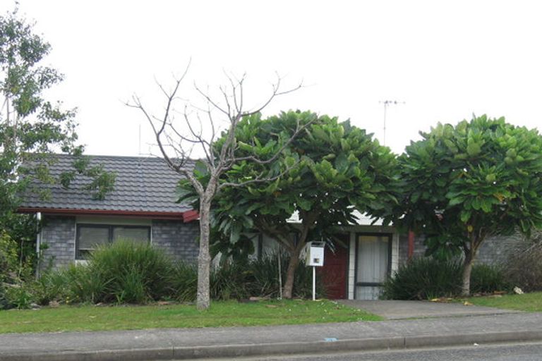 Photo of property in 16 Ridgeway Drive, Te Kamo, Whangarei, 0112