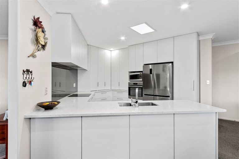 Photo of property in 14 Anglem Way, Northwood, Christchurch, 8051