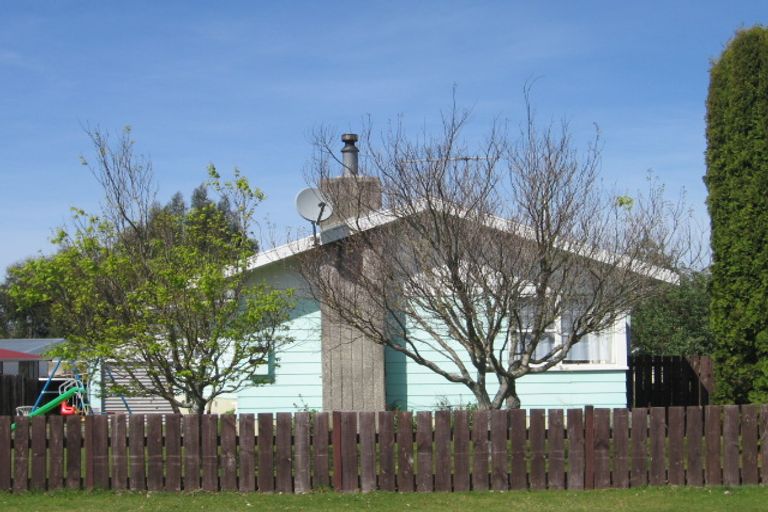 Photo of property in 44 Roger Street, Pukehangi, Rotorua, 3015