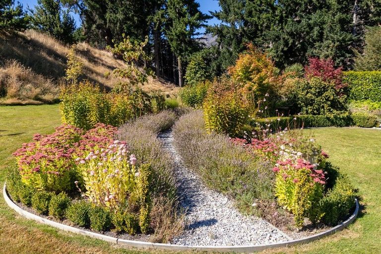 Photo of property in 39 Old School Road, Lower Shotover, Queenstown, 9371