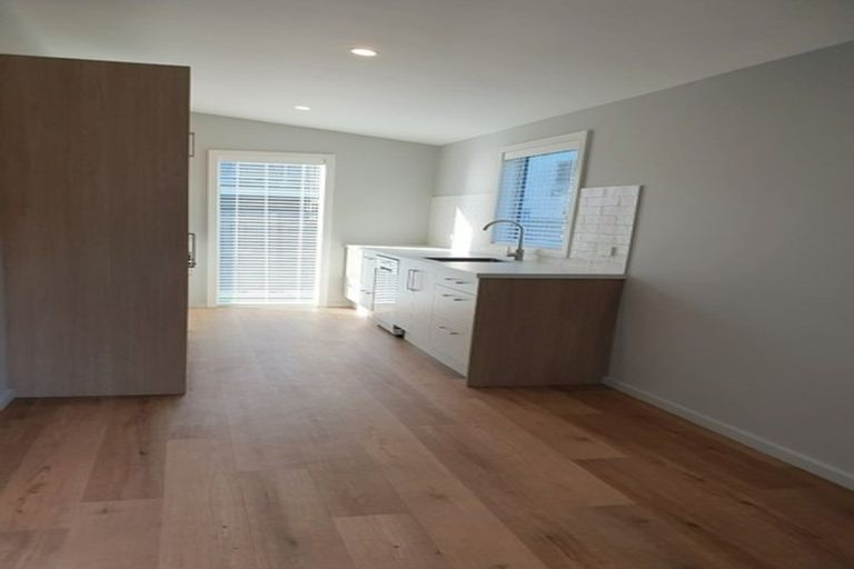 Photo of property in 3/528 Hereford Street, Linwood, Christchurch, 8011