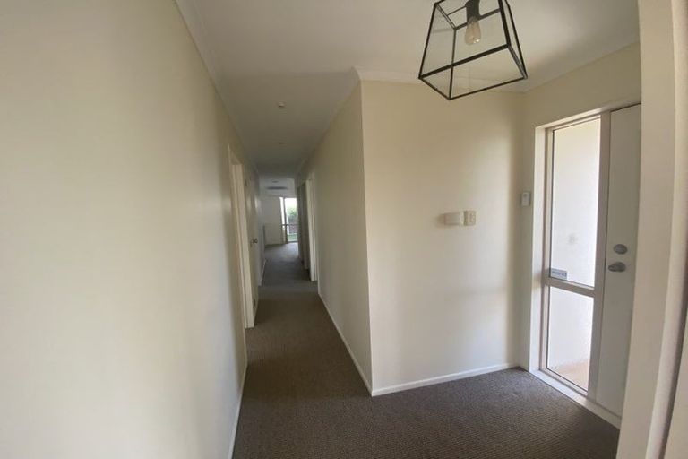 Photo of property in 14 Cassino Crescent, Onekawa, Napier, 4110