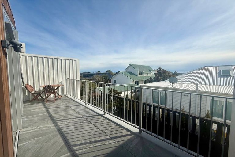 Photo of property in 2/79 Beachville Road, Redcliffs, Christchurch, 8081