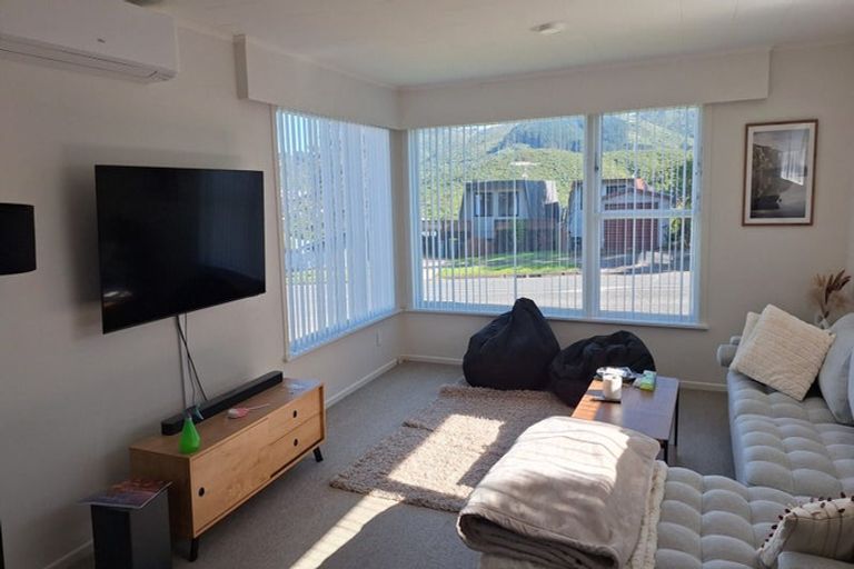 Photo of property in 94 Major Drive, Kelson, Lower Hutt, 5010