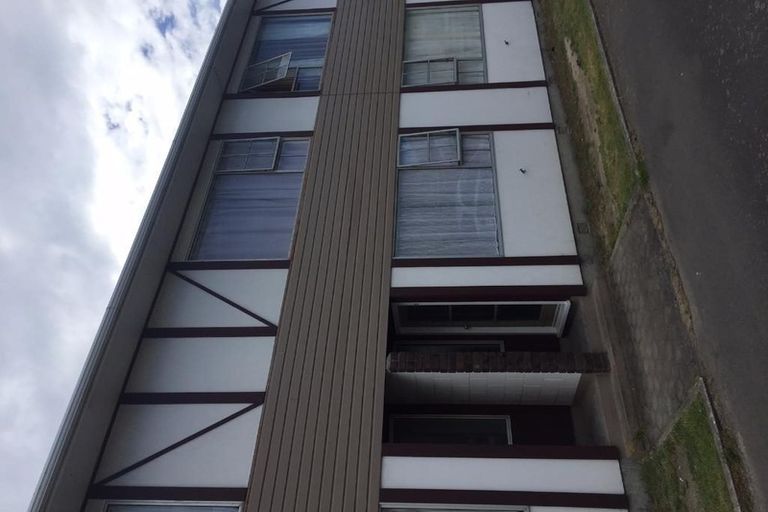 Photo of property in 5/33 Campbell Terrace, Petone, Lower Hutt, 5012