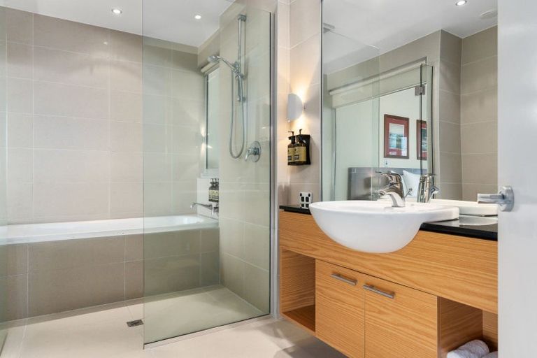 Photo of property in 5/6 Harts Creek Lane, Northwood, Christchurch, 8051