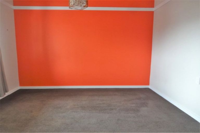 Photo of property in 60 Cobden Street, Westport, 7825