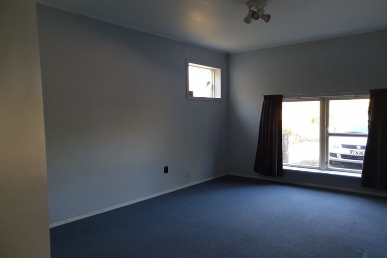 Photo of property in 321 Main Road, Tawa, Wellington, 5028