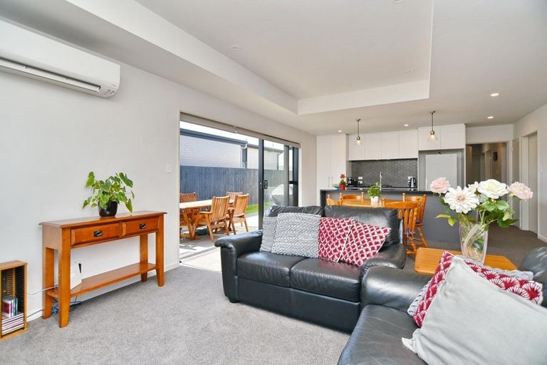 Photo of property in 12 Ardnave Lane, Broomfield, Christchurch, 8042