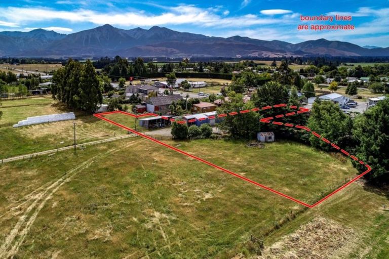 Photo of property in 5669 West Coast Road, Springfield, 7681