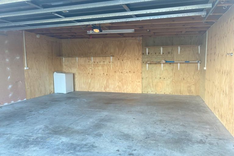 Photo of property in 43a Marellen Drive, Red Beach, 0932