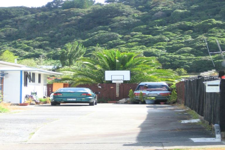 Photo of property in 65a Gemstone Drive, Birchville, Upper Hutt, 5018